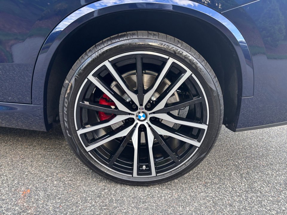 Used 2026 BMW X5 M60i AWD/4WD image 22