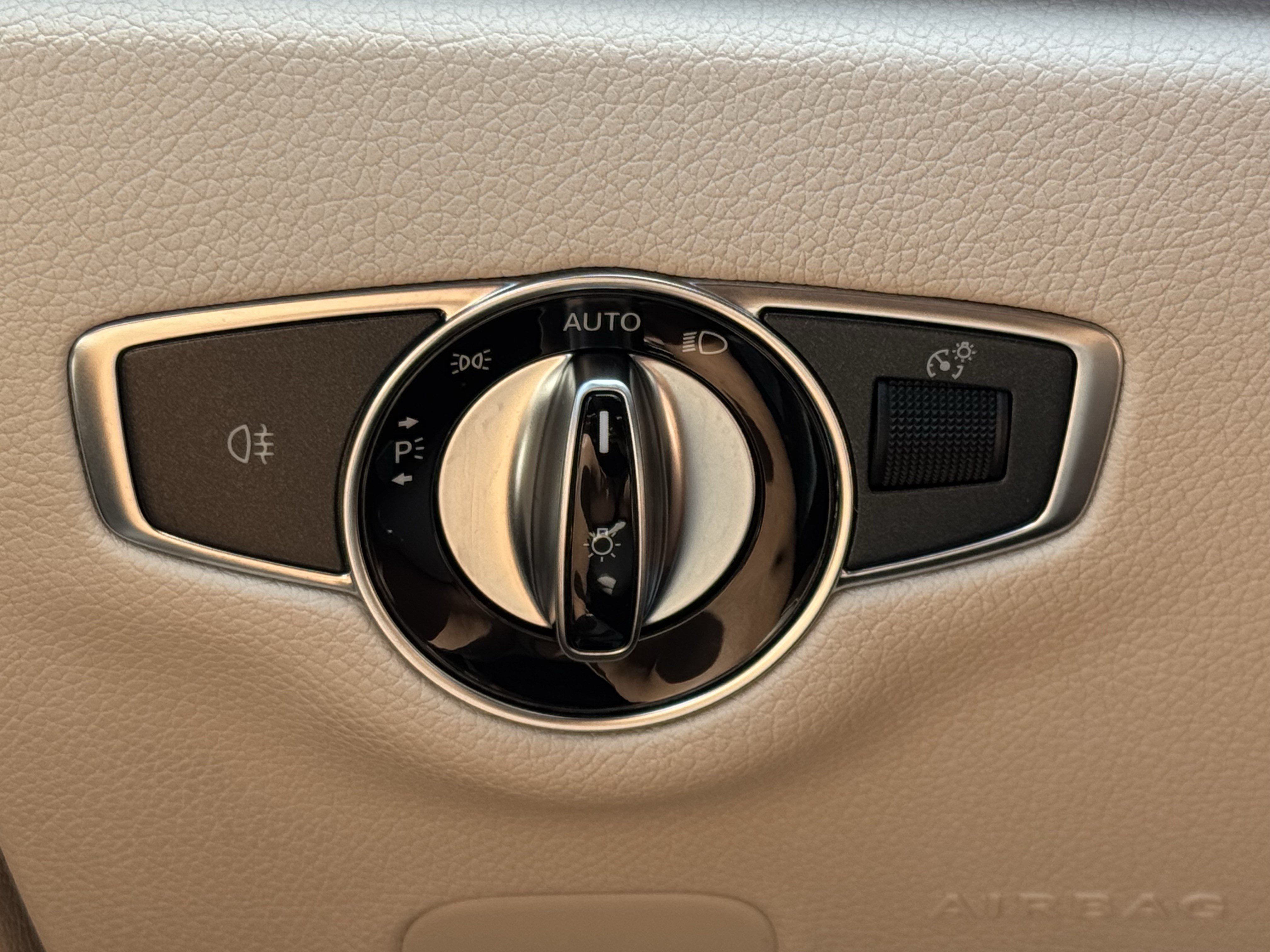Used 2023 Mercedes-Benz E 450 4MATIC Sedan image 21