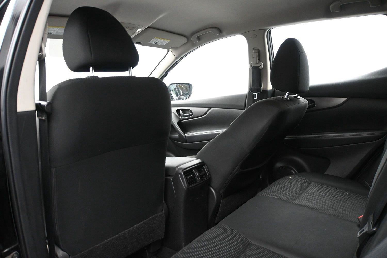 Used 2020 Nissan Rogue Sport S w/ Appearance Package AWD/4WD image 10