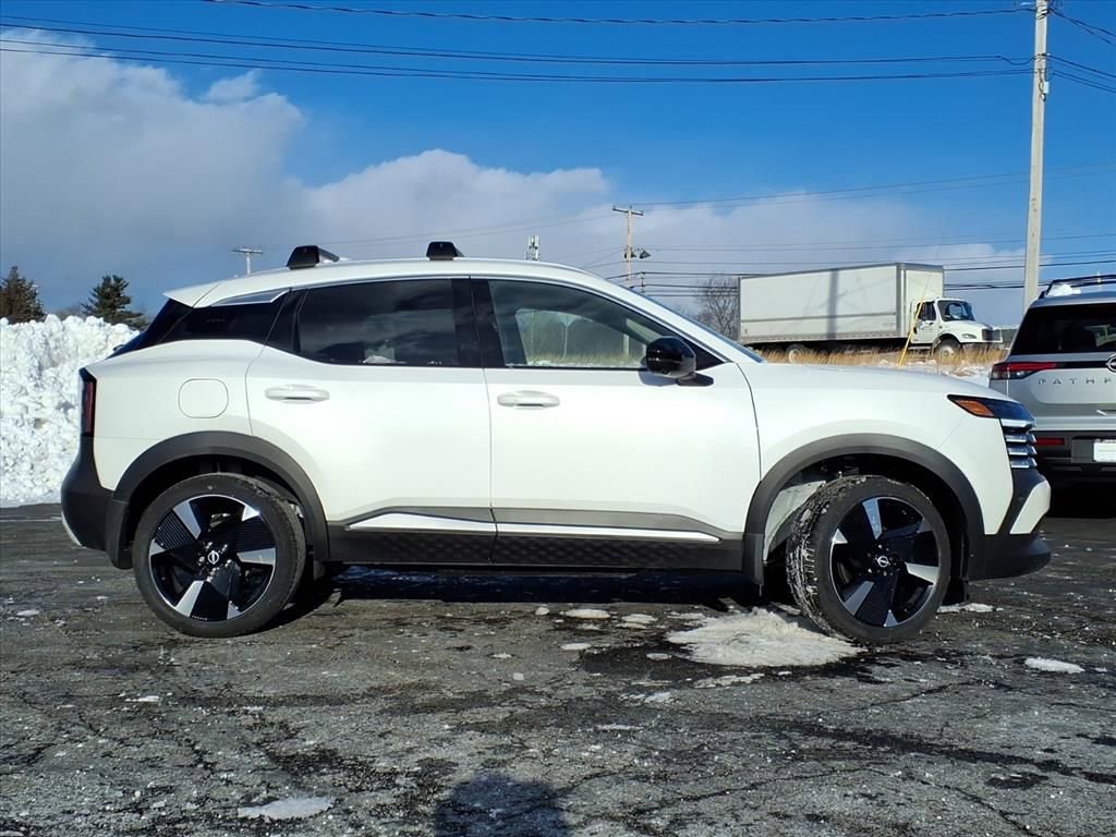 New 2026 Nissan Kicks SR w/ Cold Weather Package image 3