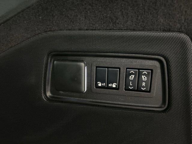 Used 2024 Cadillac Escalade Sport Platinum AWD/4WD image 37