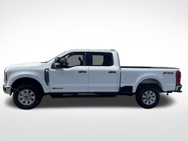 Used 2023 Ford F250 XLT w/ FX4 Off-Road Package image 2