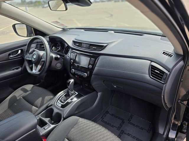Used 2019 Nissan Rogue SV image 9