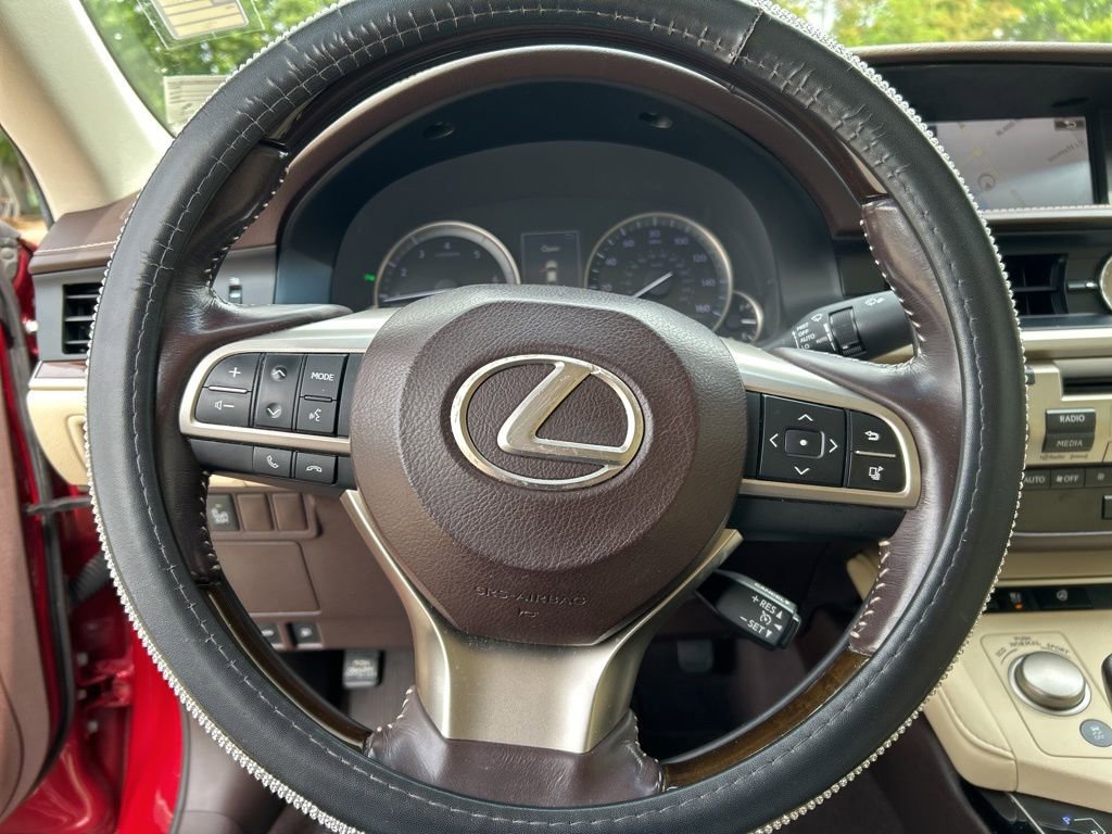 Used 2016 Lexus ES 350 w/ Navigation System Package FWD image 14