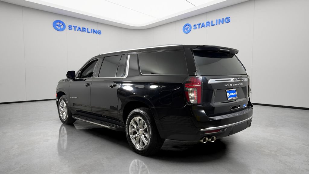 Used 2023 Chevrolet Suburban Premier RWD image 5