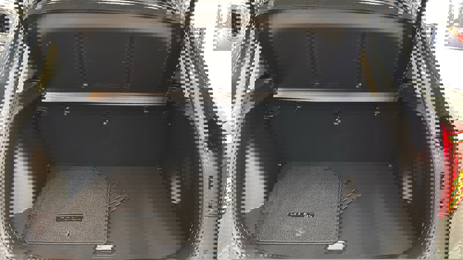 Used 2024 Kia Seltos SX w/ SX Sunroof Package image 31