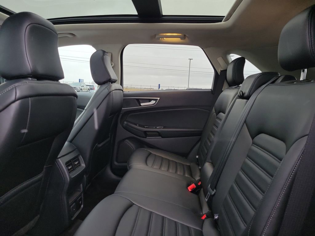 Certified 2020 Ford Edge SEL w/ Convenience Package image 13