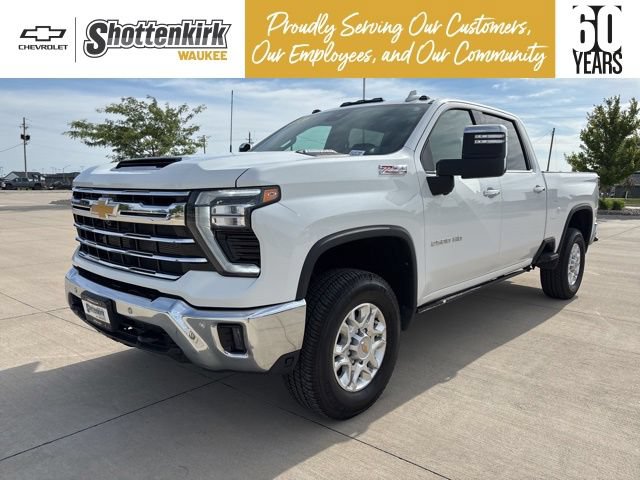 Used 2024 Chevrolet Silverado 2500 LTZ w/ LTZ Plus Package AWD/4WD image 2