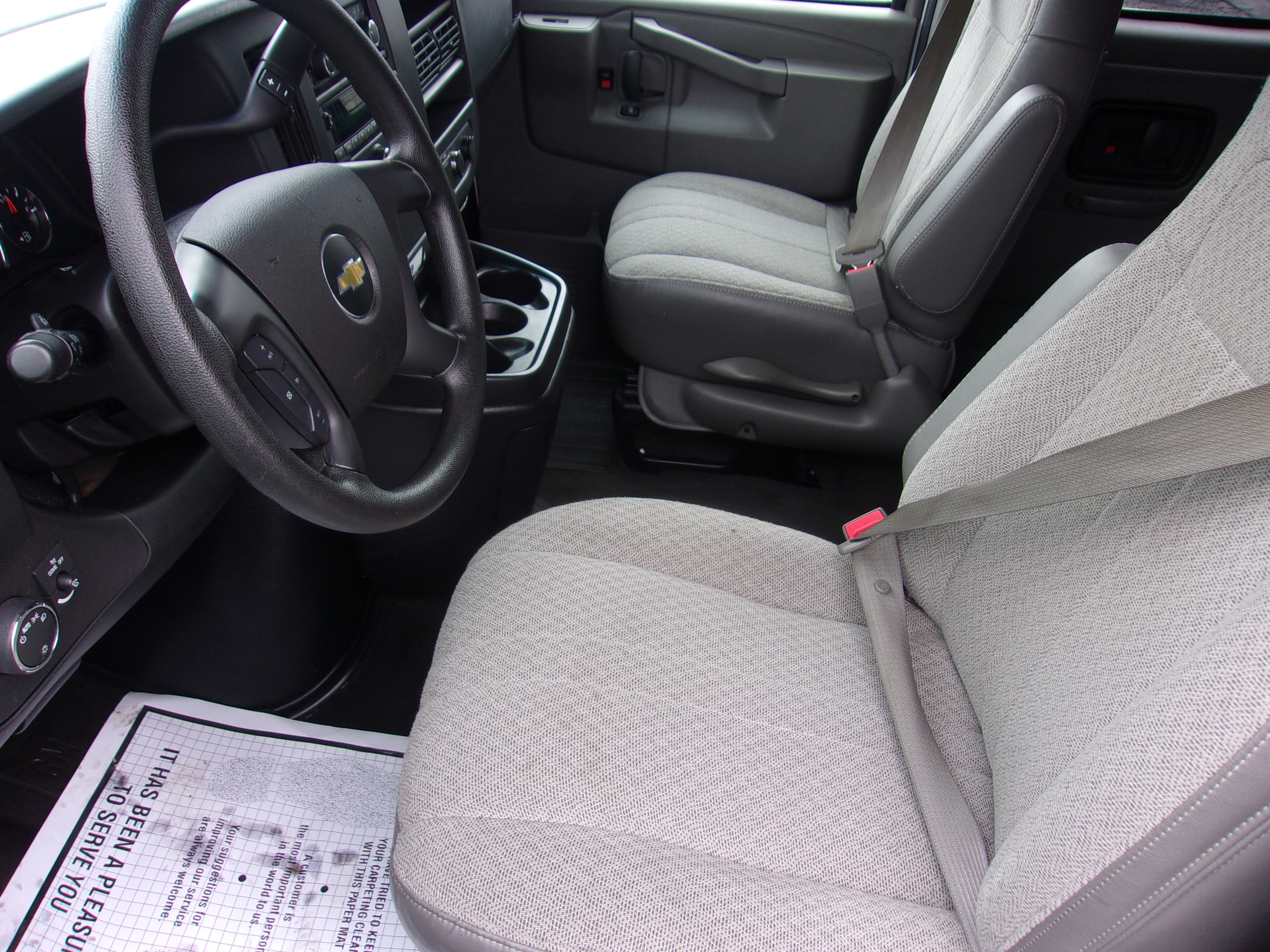 Used 2016 Chevrolet Express 3500 LT w/ LT Preferred Equipment Group image 13