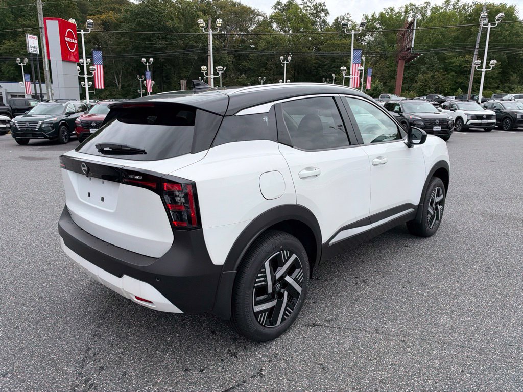 New 2026 Nissan Kicks SV w/ SV Premium Package FWD image 5