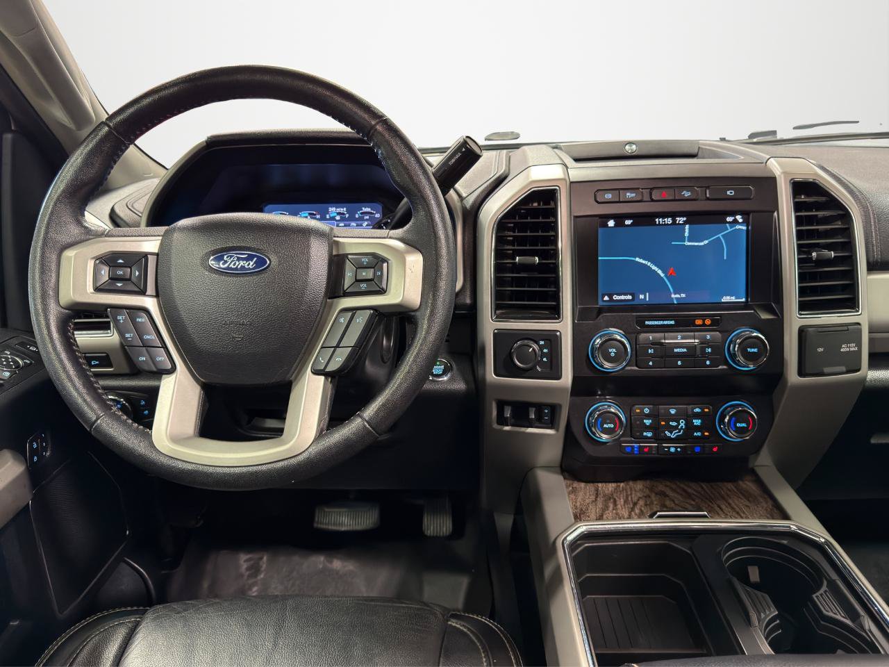 Used 2019 Ford F350 Lariat w/ Lariat Ultimate Package AWD/4WD image 19
