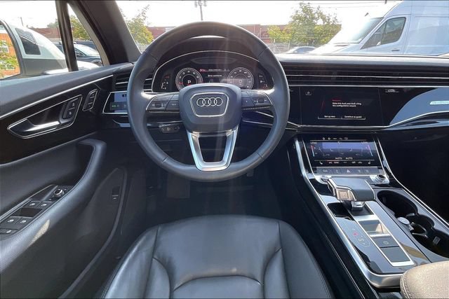 Certified 2023 Audi Q7 2.0T Premium Plus w/ Convenience Package AWD/4WD image 5