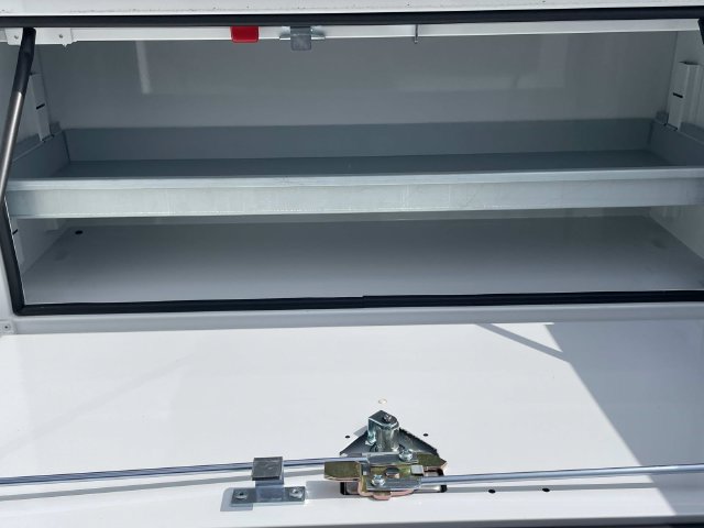 New 2026 Ford F350 XL w/ XL Chrome Package RWD image 32