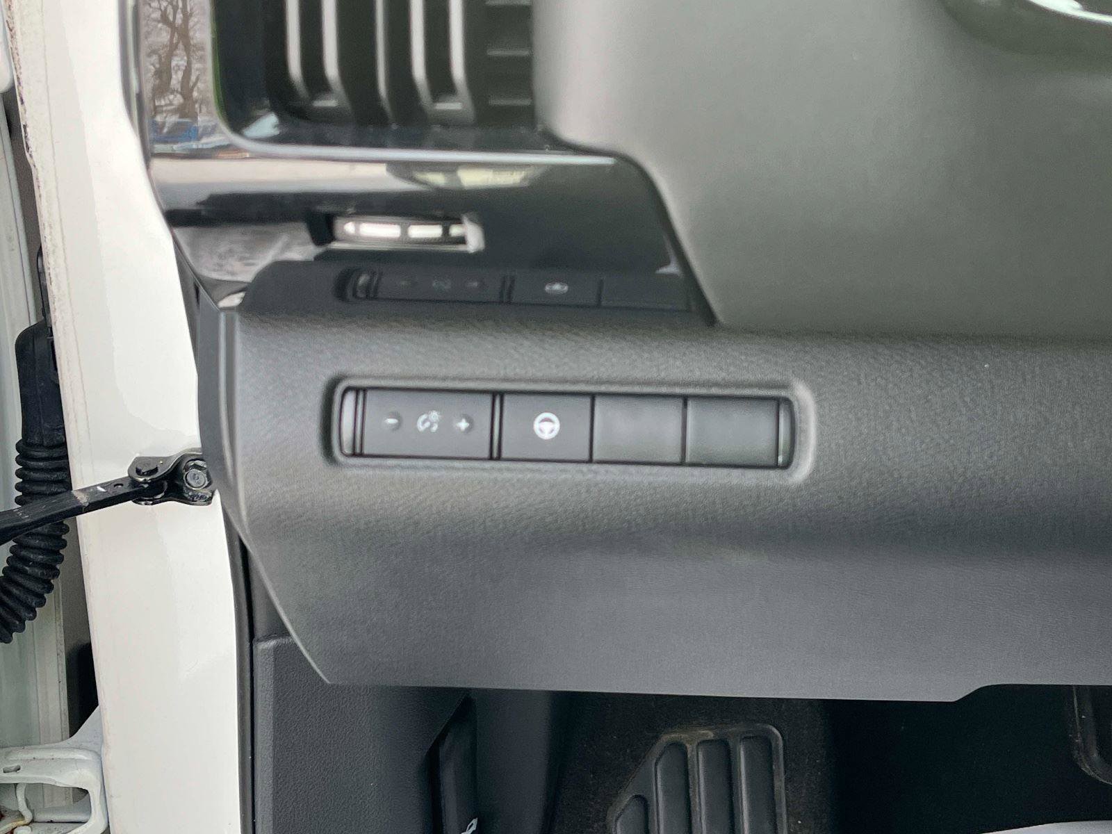 Certified 2024 Nissan Pathfinder SV w/ Cargo Package image 30