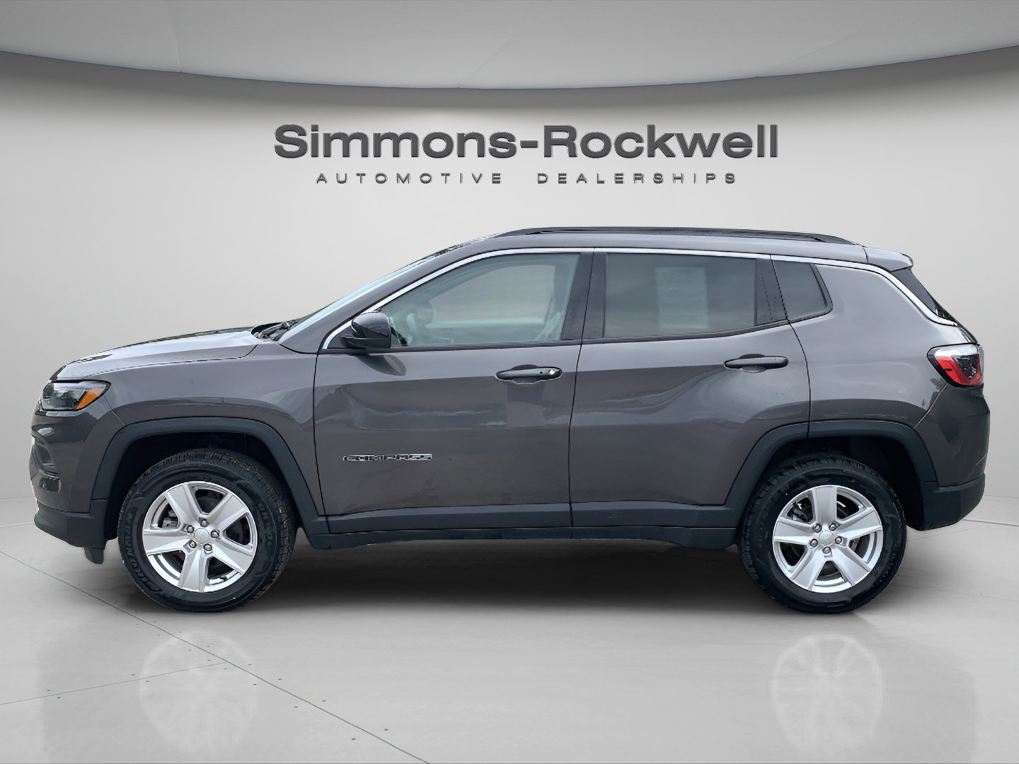 Used 2022 Jeep Compass Latitude image 8