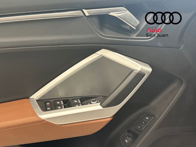 Used 2025 Audi Q3 2.0T Premium w/ Convenience Package image 29
