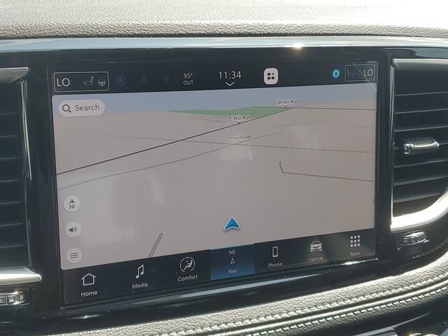 New 2027 Chrysler Pacifica Select w/ Family Tech Group FWD image 25