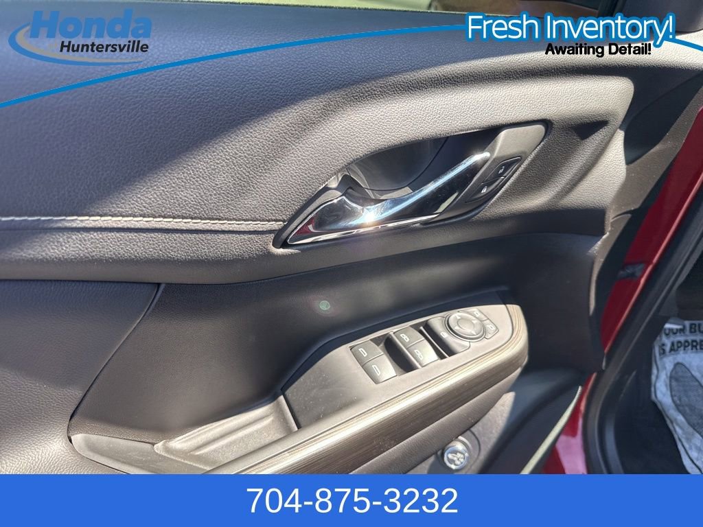 Used 2023 GMC Acadia SLT w/ Trailering Package image 14