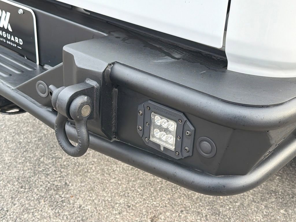 Used 2021 Jeep Gladiator Mojave w/ Cold Weather Group image 10