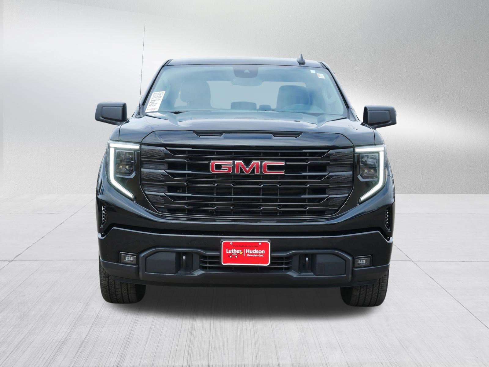 Used 2024 GMC Sierra 1500 Elevation video 2