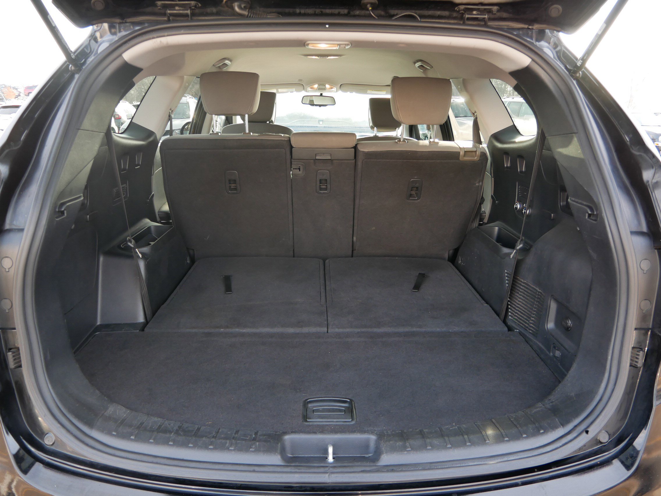 Used 2016 Hyundai Santa Fe SE image 17