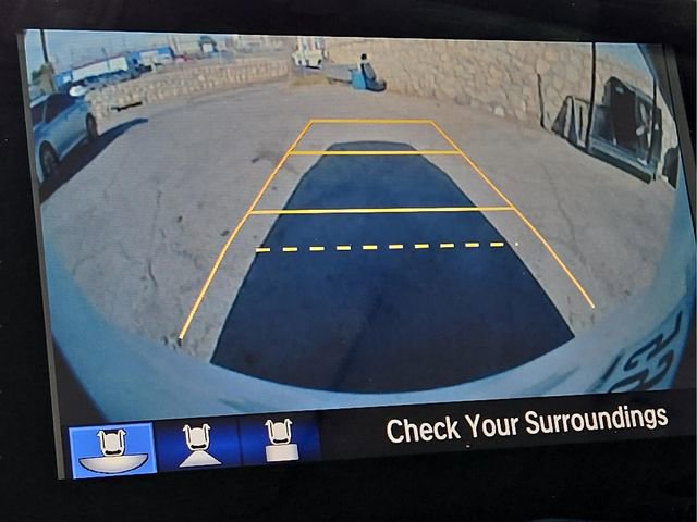 Used 2016 Honda Pilot Touring image 23