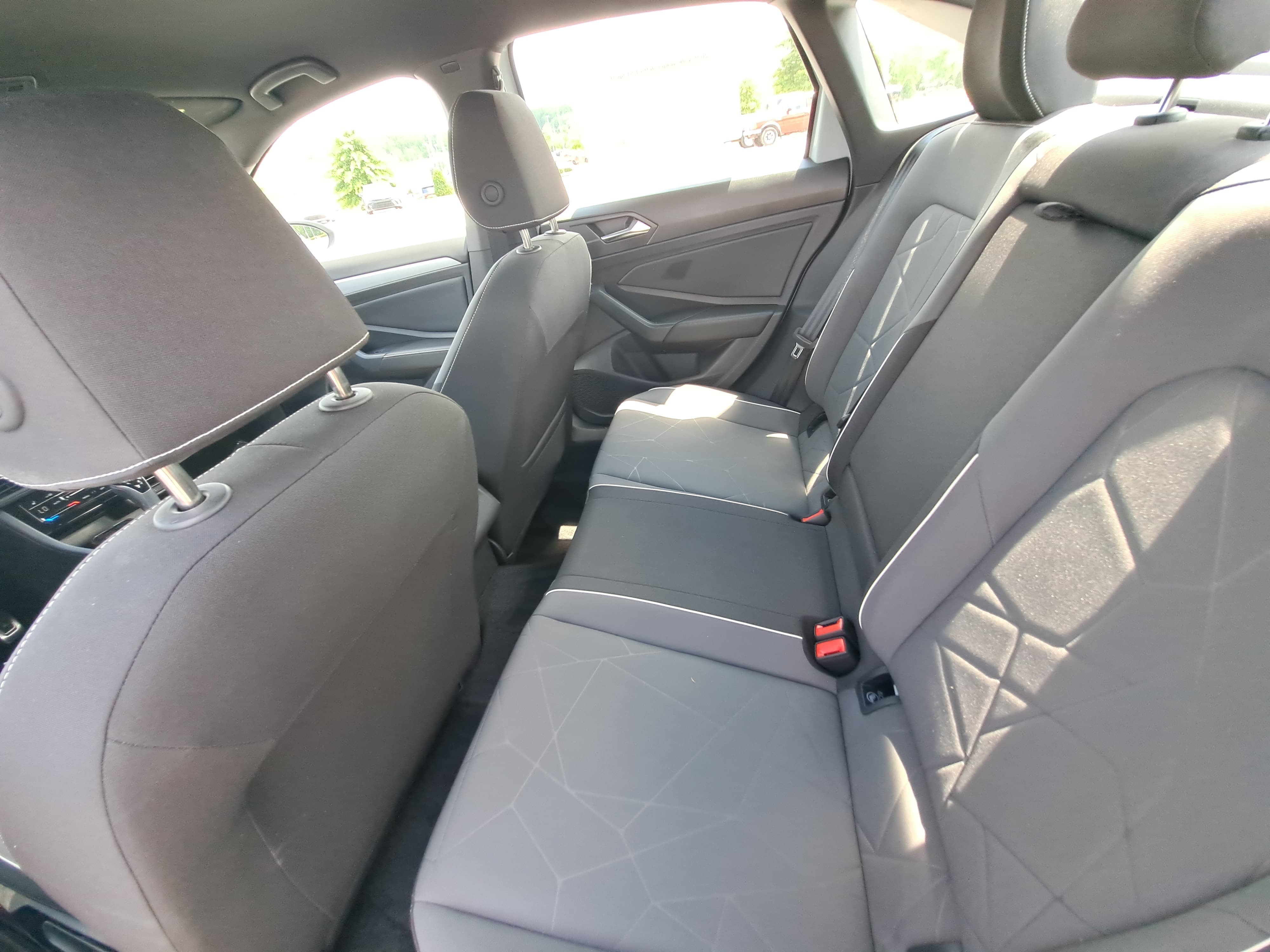 Certified 2025 Volkswagen Jetta Sport FWD image 15