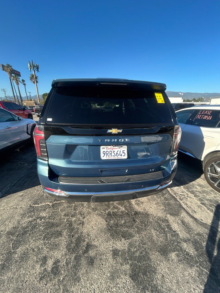 Used 2023 Chevrolet Suburban LT AWD/4WD image 9