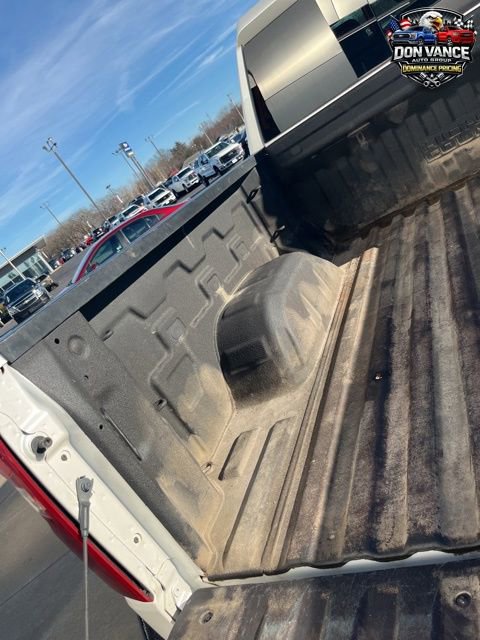 Used 2019 Chevrolet Silverado 1500 High Country w/ Technology Package image 37