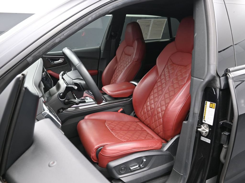 Used 2021 Audi SQ8 Prestige w/ Prestige Package image 5