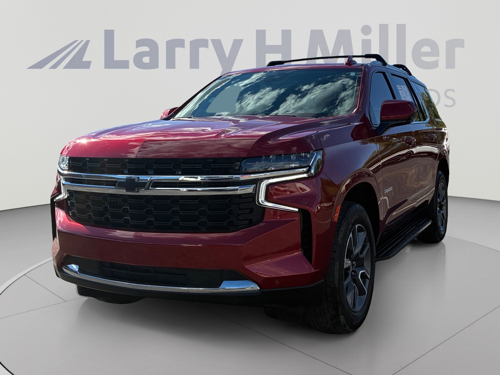 Used 2024 Chevrolet Tahoe LS w/ Driver Alert Package AWD/4WD image 1
