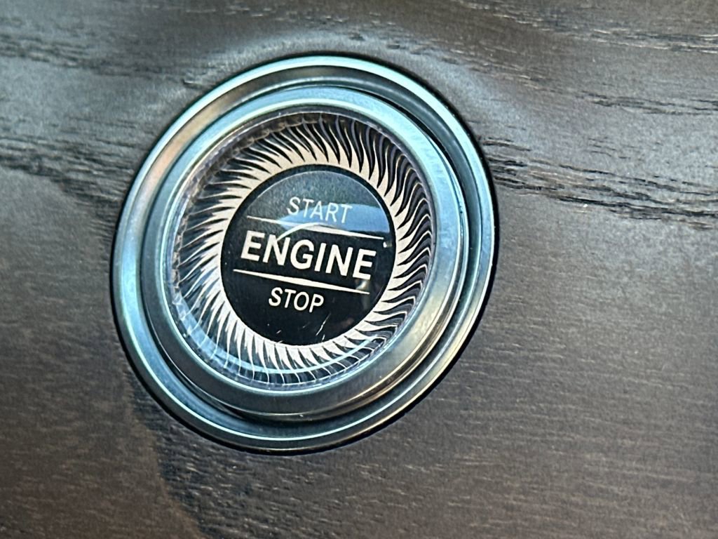 Used 2018 Mercedes-Benz E 400 E 400 image 24