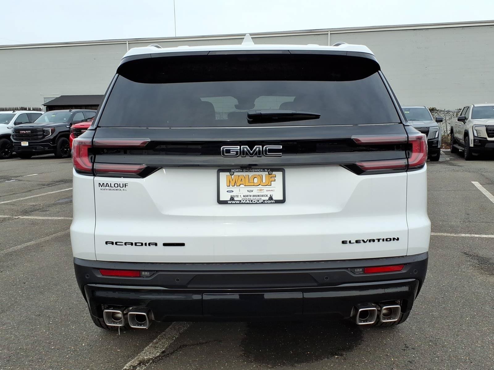 New 2026 GMC Acadia Elevation w/ Black Edition AWD/4WD image 5