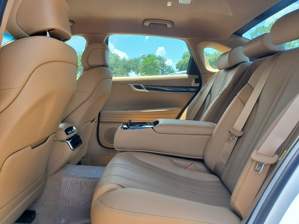 New 2025 Genesis G80 2.5T image 5