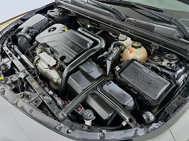 Used 2023 Chevrolet Malibu LT FWD image 29