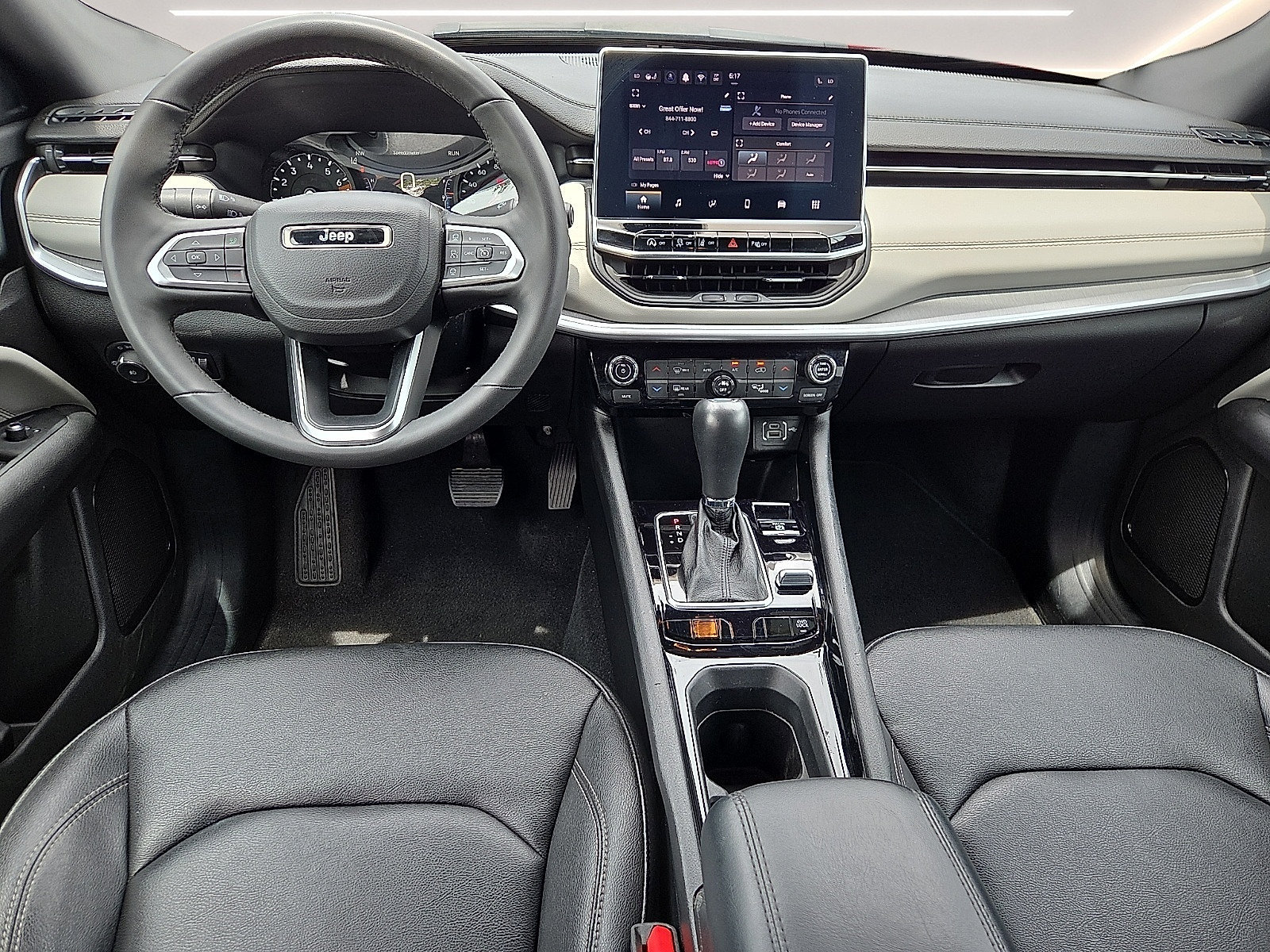 Used 2025 Jeep Compass Limited AWD/4WD image 11