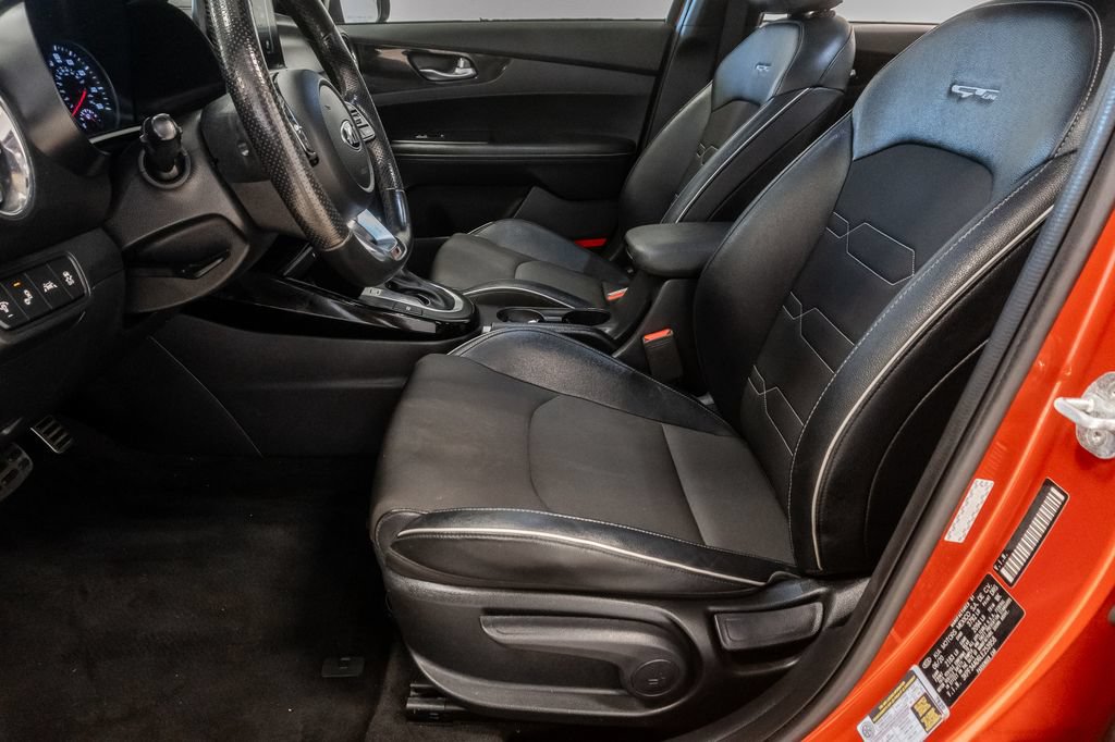 Used 2020 Kia Forte GT-Line w/ GT-Line Premium Package FWD image 13