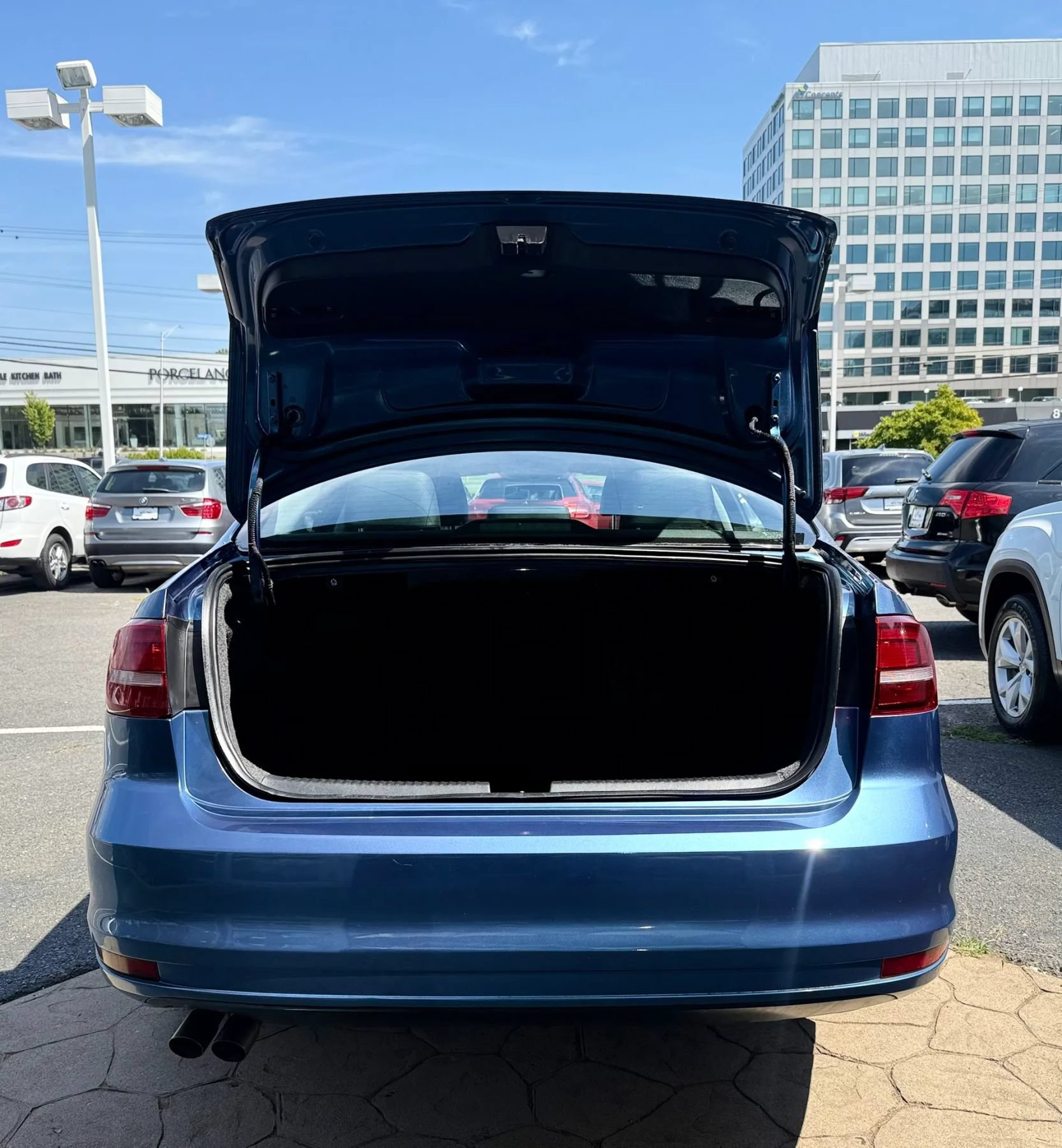 Used 2017 Volkswagen Jetta SE FWD image 45