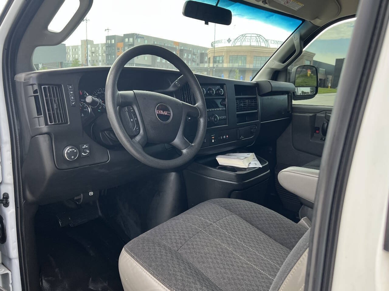 Used 2019 GMC Savana 2500 w/ Driver Convenience Package RWD image 10