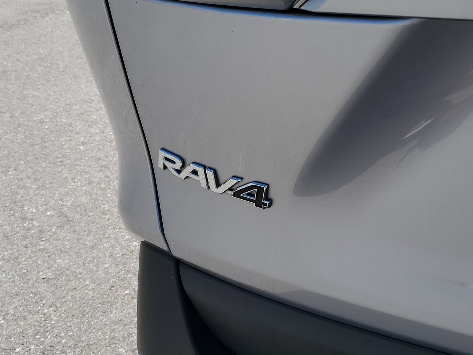 Certified 2024 Toyota RAV4 XLE AWD/4WD image 7