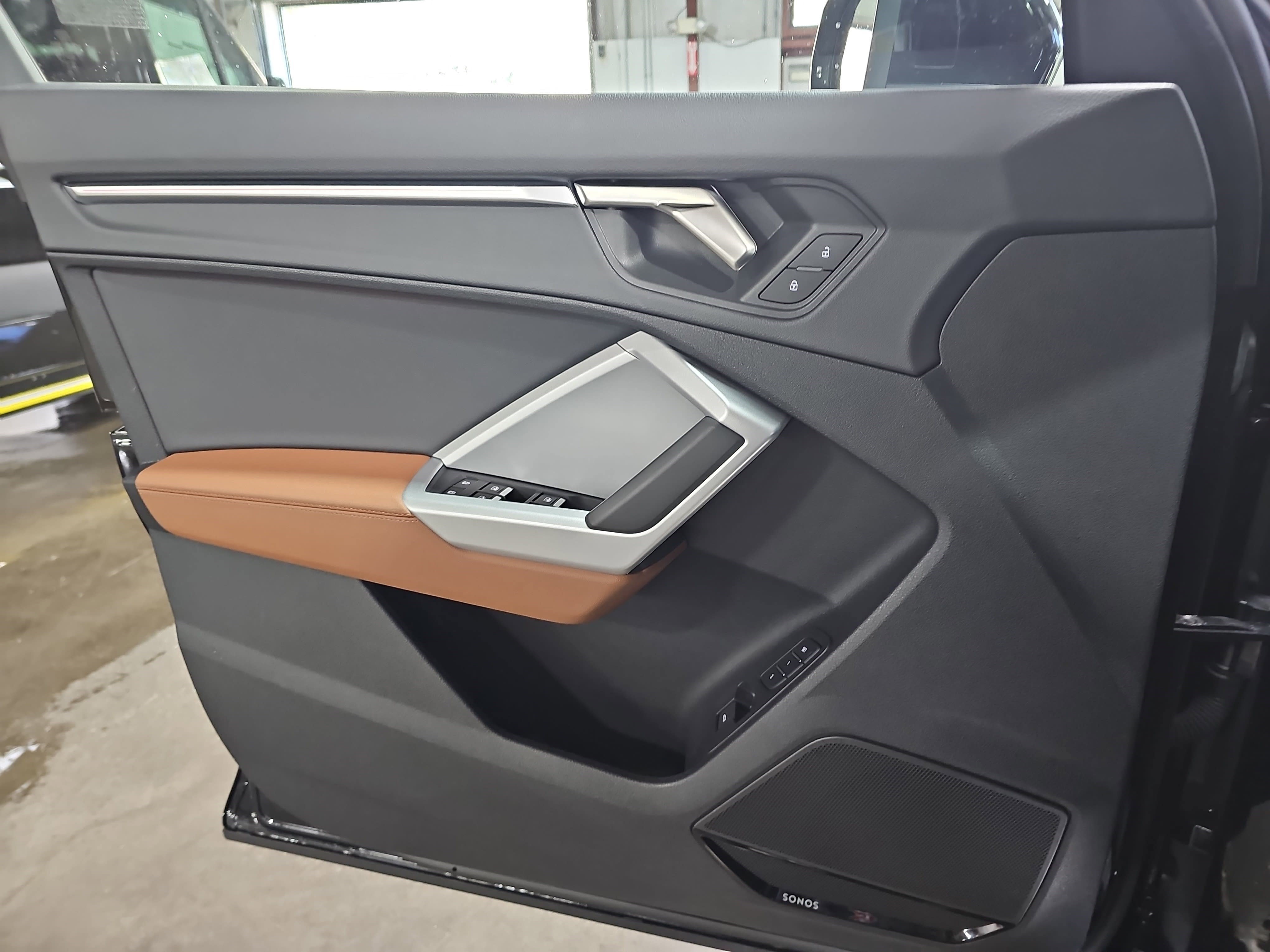 Used 2024 Audi Q3 2.0T Premium Plus image 28