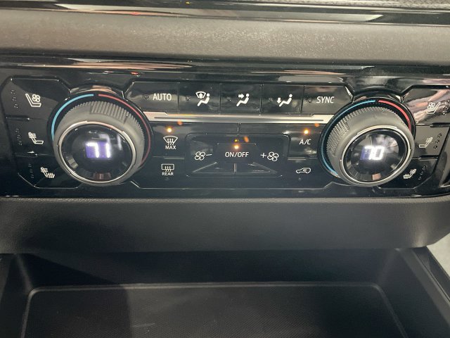 Certified 2024 Chevrolet Silverado 1500 ZR2 AWD/4WD image 18