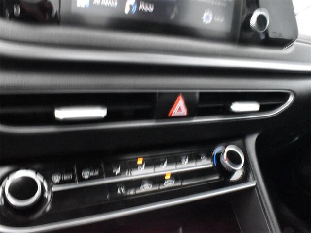 Used 2021 Hyundai Sonata SE image 11