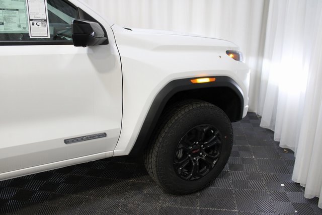 New 2025 GMC Canyon Elevation w/ Convenience Package image 11