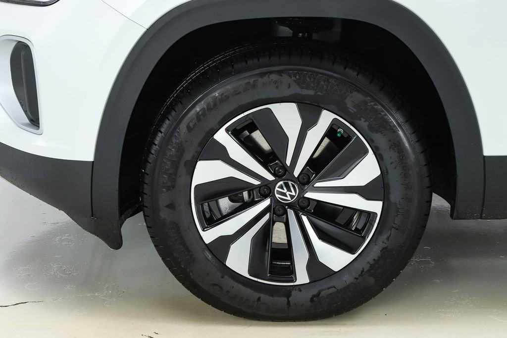 New 2026 Volkswagen Atlas SE image 43