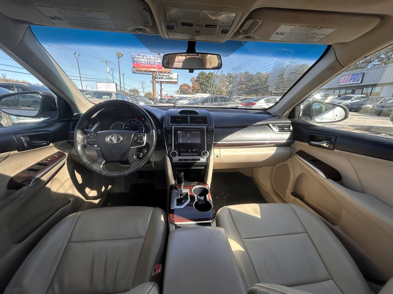 Used 2012 Toyota Camry XLE image 15