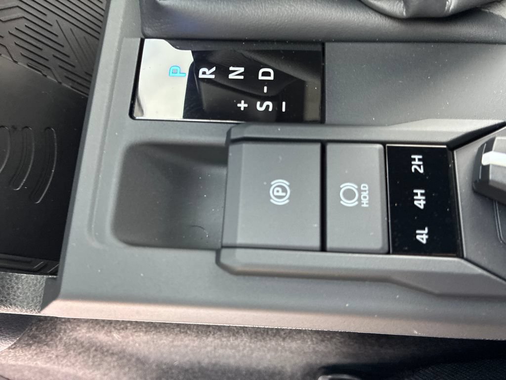 New 2026 Toyota 4Runner SR5 AWD/4WD image 31