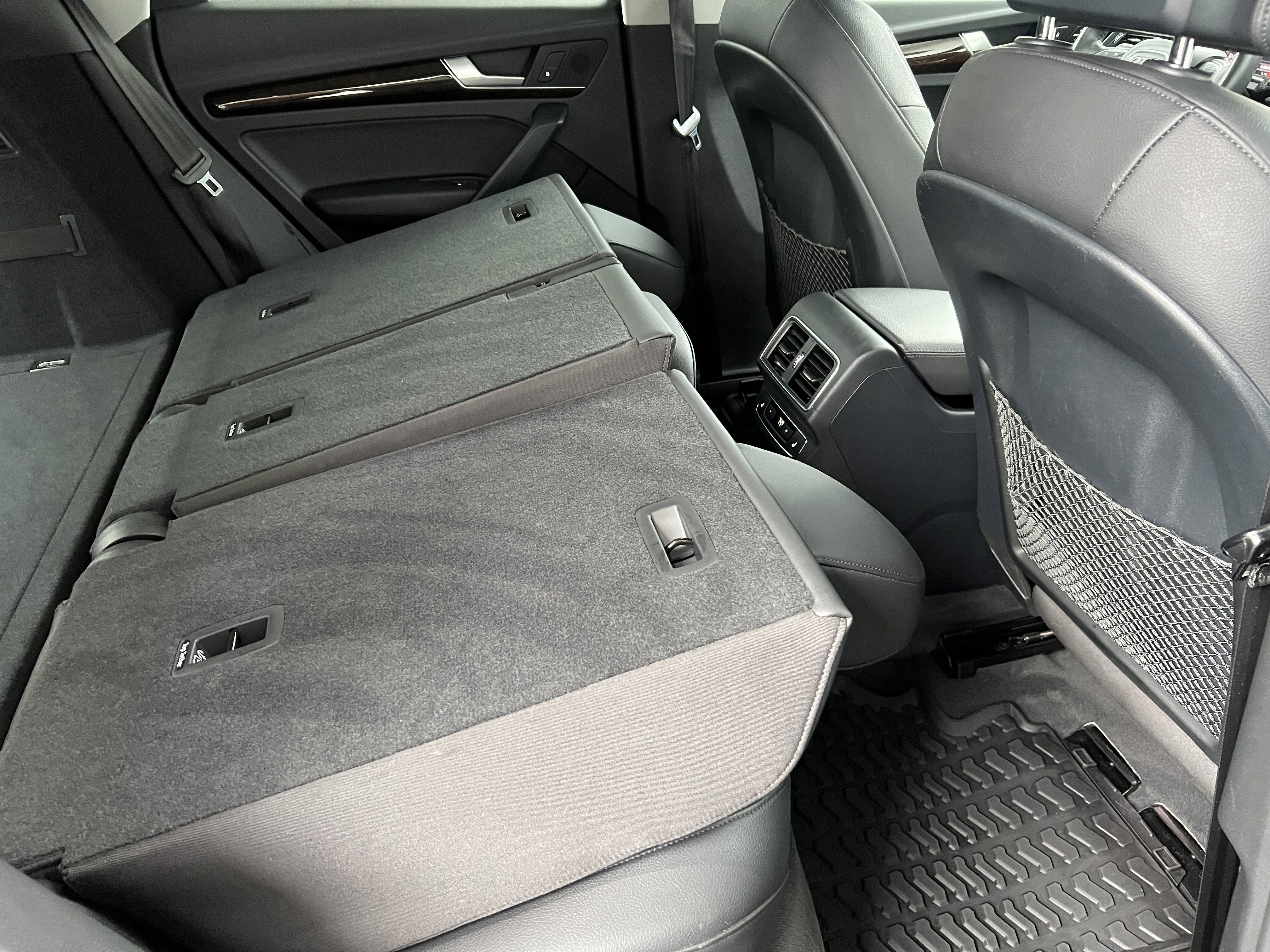 Used 2018 Audi Q5 2.0T Premium Plus w/ Premium Plus Package image 23