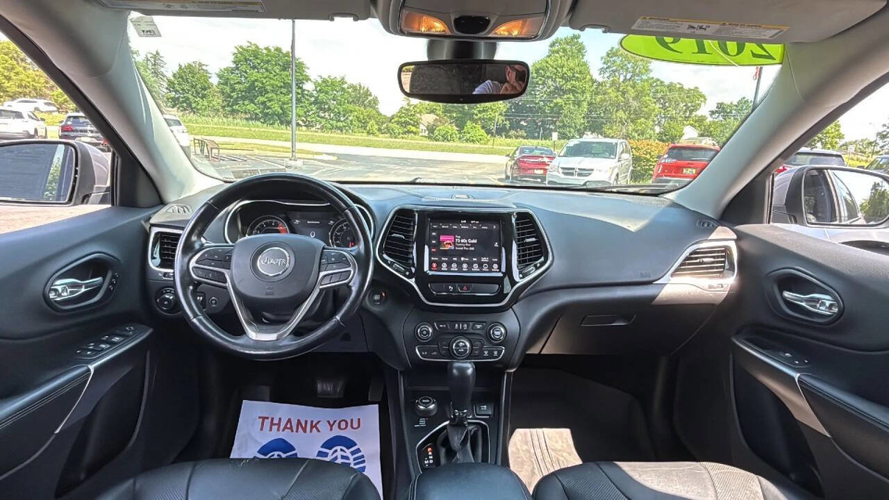 Used 2019 Jeep Cherokee Limited image 14