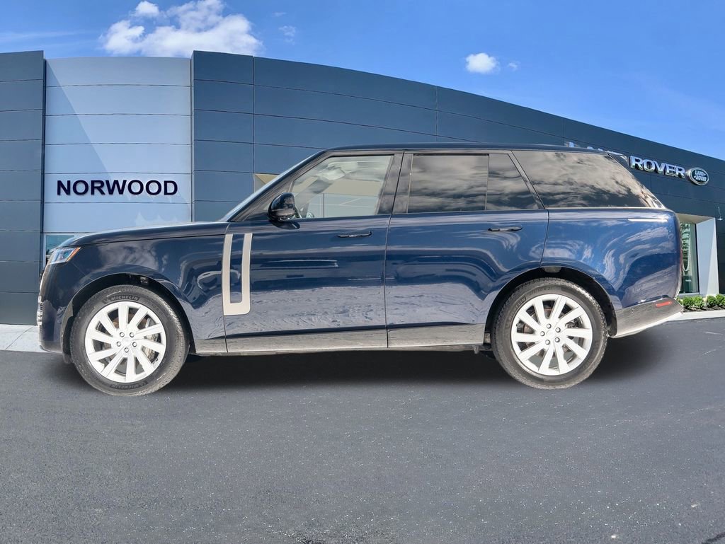 Certified 2023 Land Rover Range Rover SE image 7